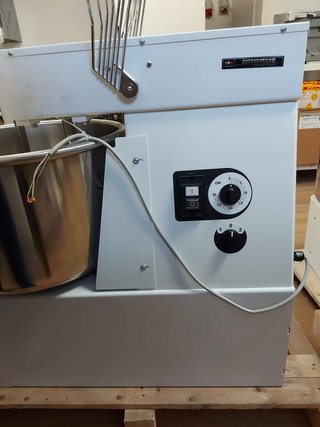 IMPASTATRICE EVO 60LT PER 48 KG DI MASSA