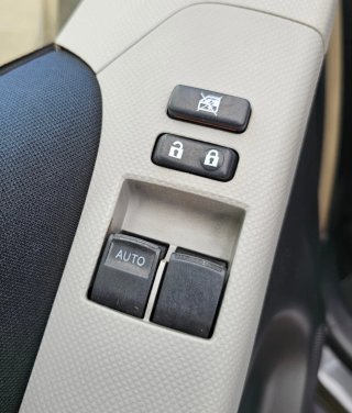 Toyota Yaris 2011