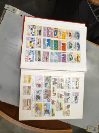 Volume Francobolli 58