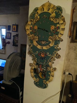 Orologio a pendolo tirolese dipinto