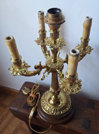 CANDELABRO ANTIGUO DE SOBREMESA-4 BRAZOS