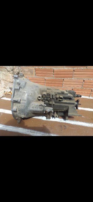 Caja de cambios BMW E30 E36 318is