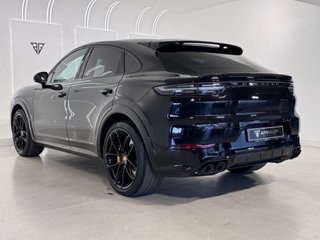 PORSCHE Cayenne Turbo Coupé 550CV AUTO! NACIONAL