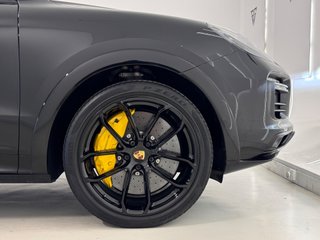 PORSCHE Cayenne Turbo Coupé 550CV AUTO! NACIONAL
