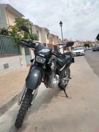 Yamaha XT 600 Negra