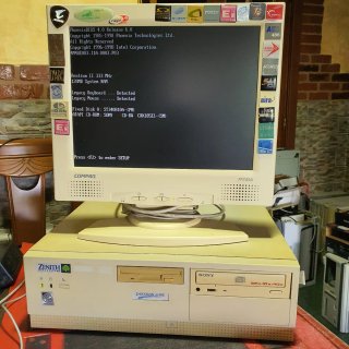 Ordenador Zenith Z-Station 4100e Beige