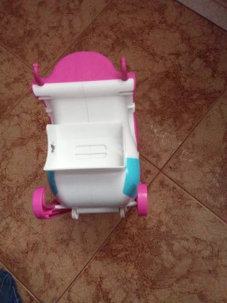 Trineo Nancy Rosa y Blanco de famosa