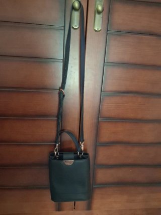 Bolso Guess Negro