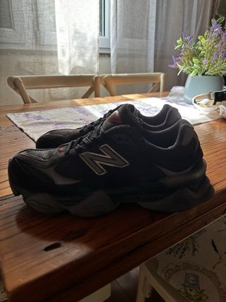 New Balance 9060 Sneakers