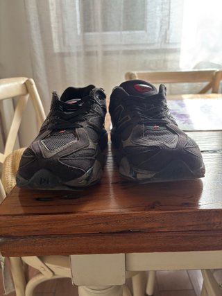 New Balance 9060 Sneakers