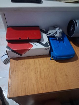 Nintendo 3DS XL Roja