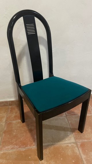 4 Sillas comedor lacadas en negro