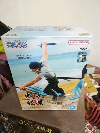 Figura Roronoa Zoro - One Piece
