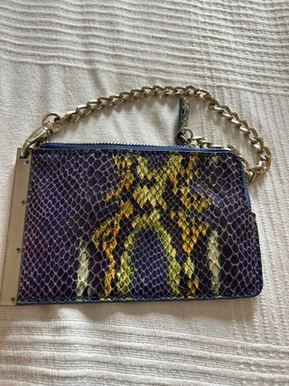Bolso cadena Y2K Versace Jeans estampado pitón