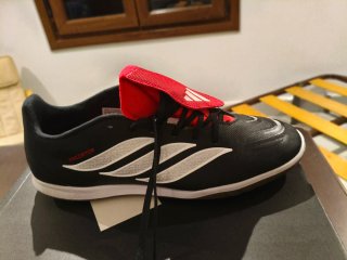 Zapatilla Adidas Predator Club Sala Indoor Negra
