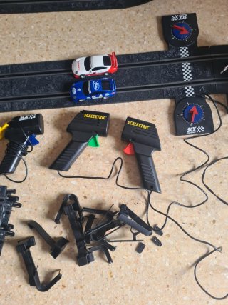 Scalextric Compact Loopinator