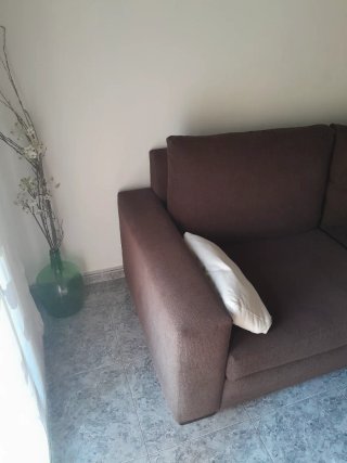 Sofá 3 plazas Ikea marrón tela