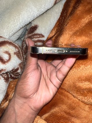 iPhone 14 Pro Dorado
