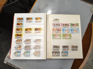 Francobolli Granada Vol. 65