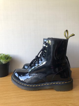 Botas Dr. Martens charol negras