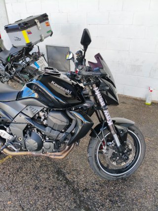 Kawasaki Z750