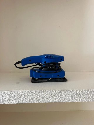 Lijadora Orbital 135W Azul