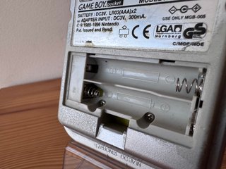 Nintendo Game Boy Pocket Plata (Pantalla Mal)