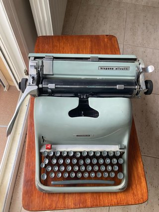 Máquina de escribir Hispano Olivetti Lexicon 80
