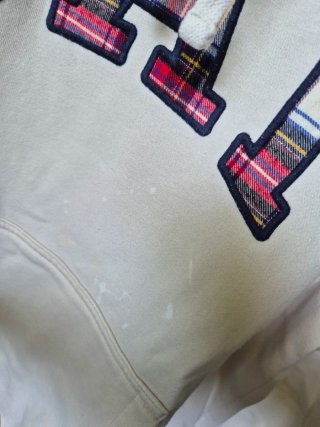 Sudadera GAP beige con logo a cuadros