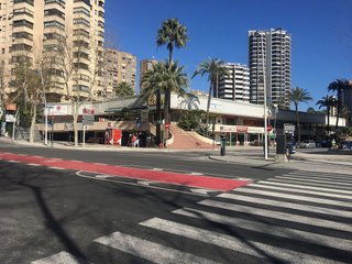 Local comercial en venta en Rincón de Loix en Benidorm