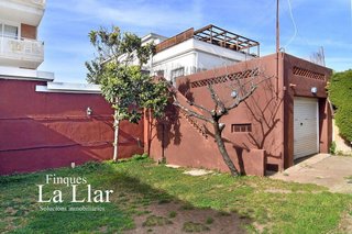 Chalet en venta en Can Bou en Castelldefels