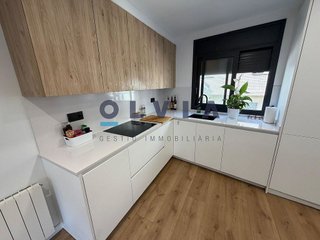 Piso en venta en Ca n'Aurell en Terrassa