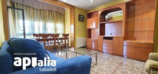 Piso en venta en Creu de Barberà en Sabadell
