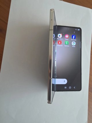 Samsung Galaxy Fold 5 con caja y factura