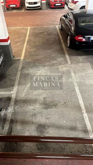 Garaje en venta en Centre en Hospitalet de Llobregat, L´
