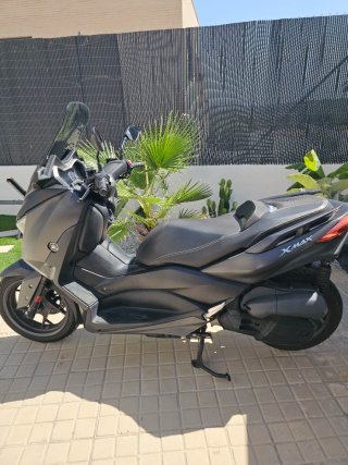 Yamaha Xmax 125 Negra ABS