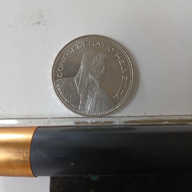 Moneda Suiza 5 Francos Conmemorativa