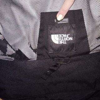 Chaqueta The North Face Negra Impermeable