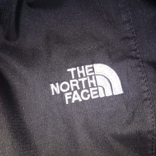 Chaqueta The North Face Negra Impermeable