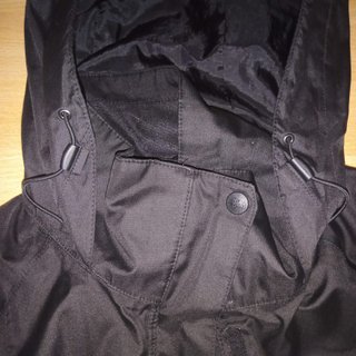 Chaqueta The North Face Negra Impermeable