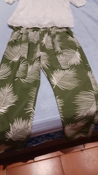 Conjunto Pantalón y Blusa Estampado Hojas