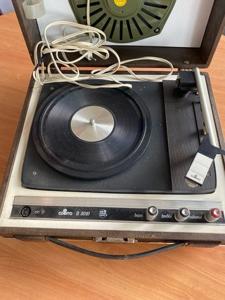 Tocadiscos Cosmos Mod. 3010 Años 70