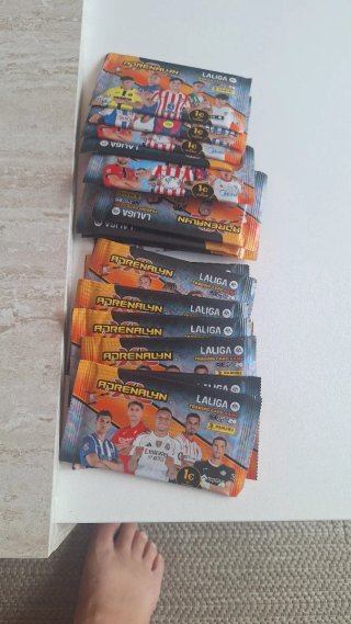 Sobres Cromos Adrenalyn LaLiga 2025-26