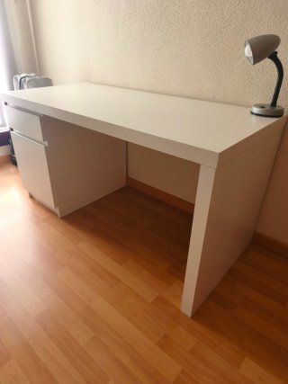 Mesa escritorio IKEA MALM blanca