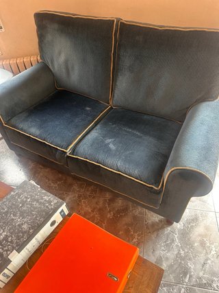 Sofá de terciopelo azul 2 plazas