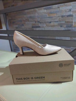 Décolleté Clarks stoffa beige/oro