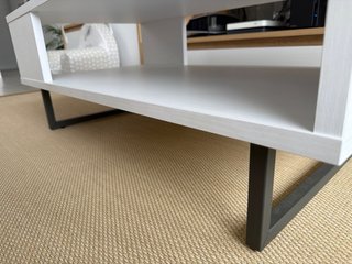 Mesa de centro de salon blanca