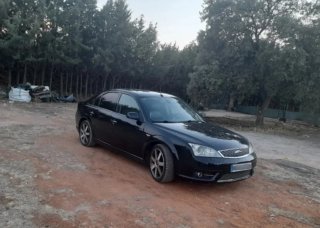 Ford Mondeo Titanium 2004