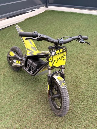 Mecatecno T8 Trial Eléctrica