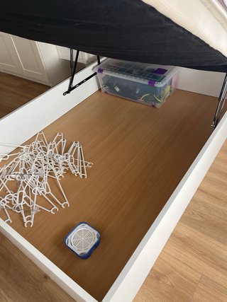 Cama 1.35 con canapé y cabecero blanco
